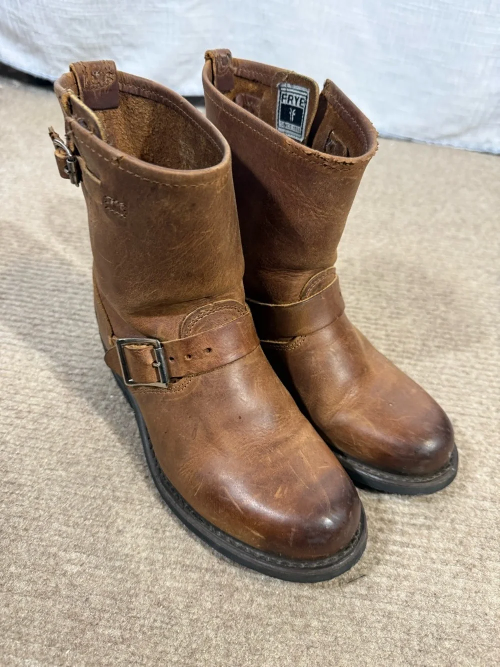 Frye engineer 8r